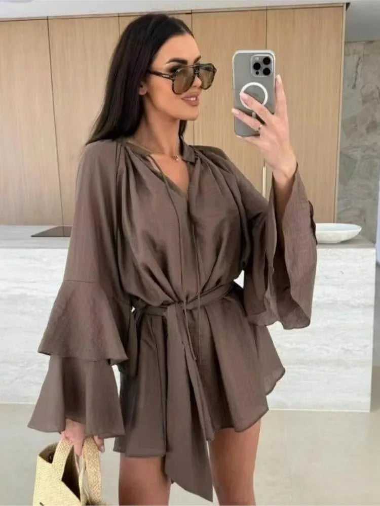 Süße ausgestellte Ärmel Kleider für Frauen 2025, sexy tiefer V-Ausschnitt, modisches Minikleid, Frühling, Sommer, Schnürung, solides Kleid, Robe Femme