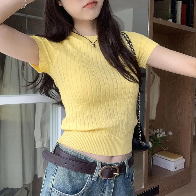 Zjaiss 2026 Sommer Koreanisches Retro Elegantes Textur-Kurzarm-Oberteil mit O-Ausschnitt und Zopfmuster für Damen – Weiches, lässiges, vielseitiges, dünnes T-Shirt