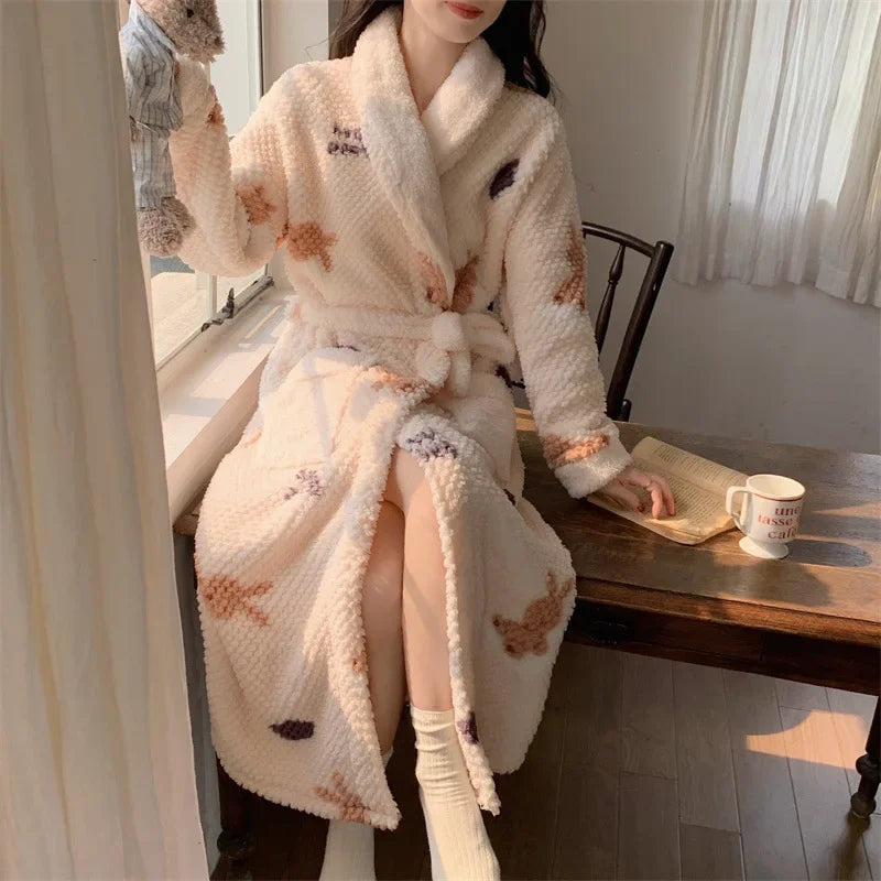 Verdickte Korallen Fleece Robe frauen V-ausschnitt Gürtel Langarm Mid-länge Süße Stil Warme Hause Kleidung Winter Saison