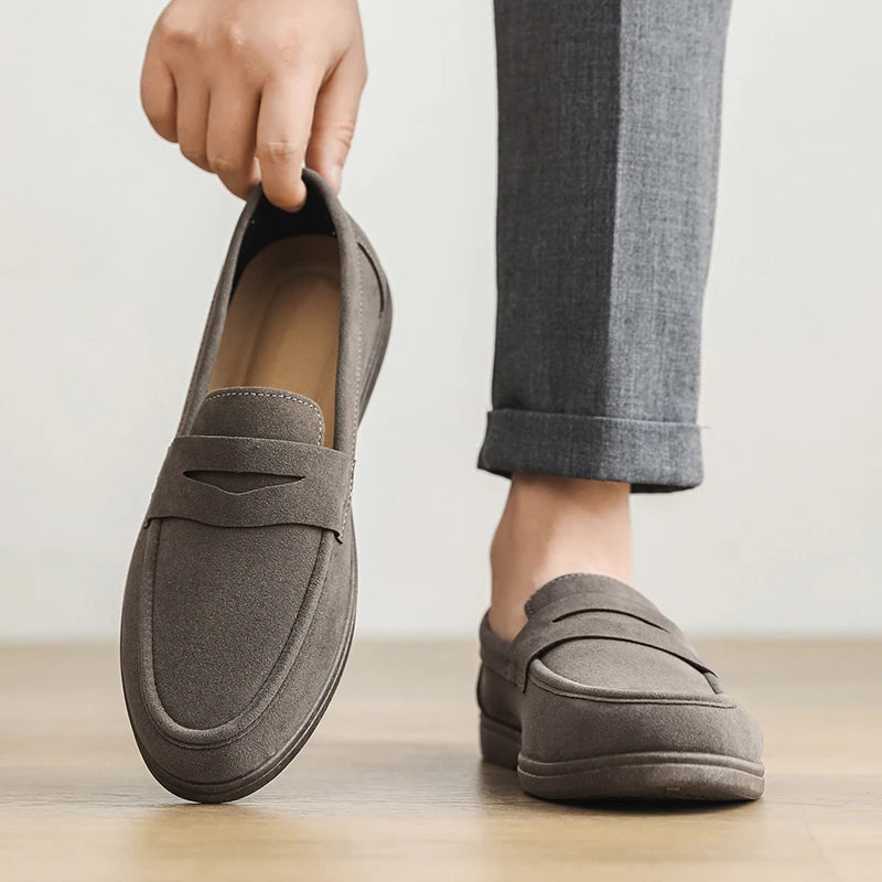 Hot Sale Men's Slip On Loafers Preppy Lightweight Breathable Comfort Outdoor Flats Non Slip Soft Sole Casual Daily Walking Shoes