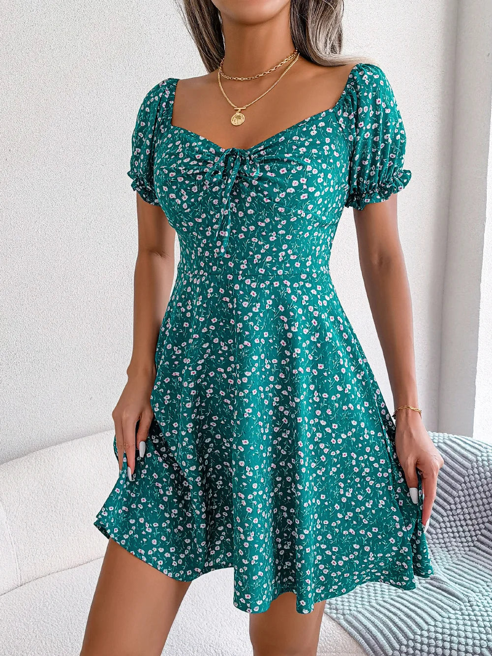 Sommer Blumendruck Kurzes Kleid Bufftrly Ärmel Retro Damenkleider Mode Lässig Square Neck Tunika Strandkleid Elegant Chic