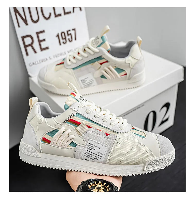 Herren Weiße Sneaker Herbst Bequeme Rutschfeste Laufschuhe Luxuriöse Weiche Sohle Modische Schnürschuhe Outdoor Freizeitschuhe 2026