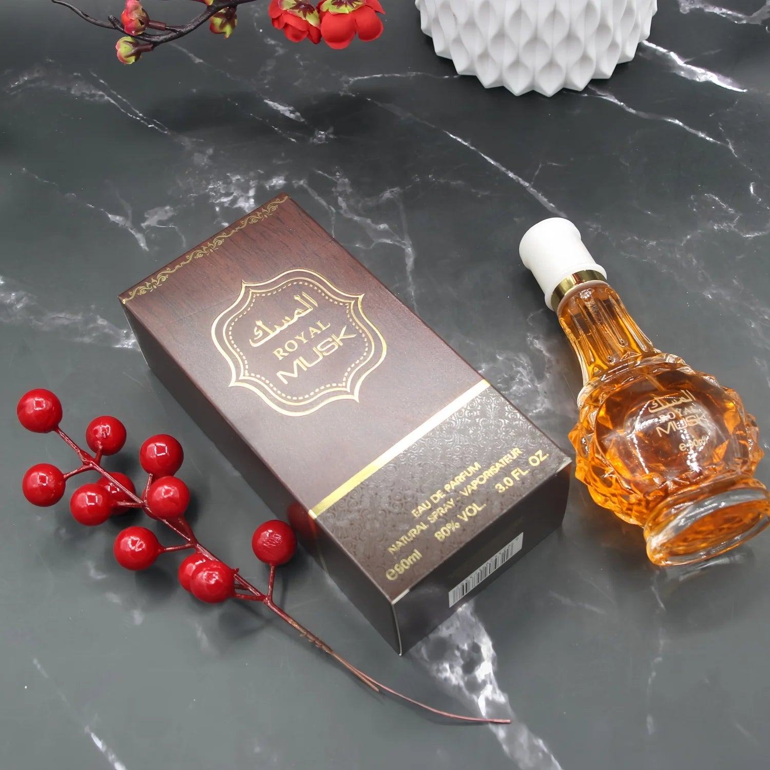 Arabische Parfum-Produkte Dubai, langanhaltender, verleihender persönlicher Sprühduft, verführerisches Signature-Aroma