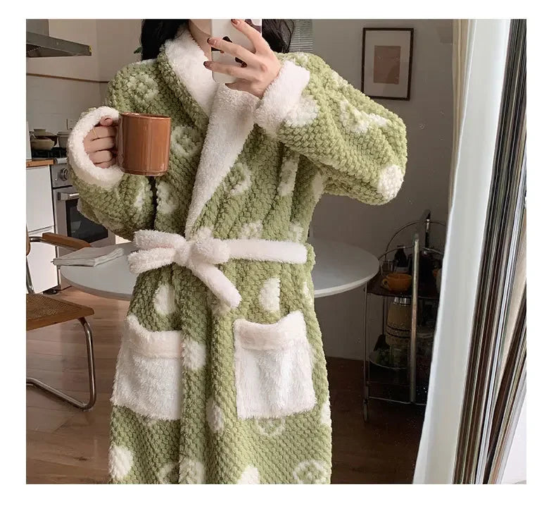Verdickte Korallen Fleece Robe frauen V-ausschnitt Gürtel Langarm Mid-länge Süße Stil Warme Hause Kleidung Winter Saison