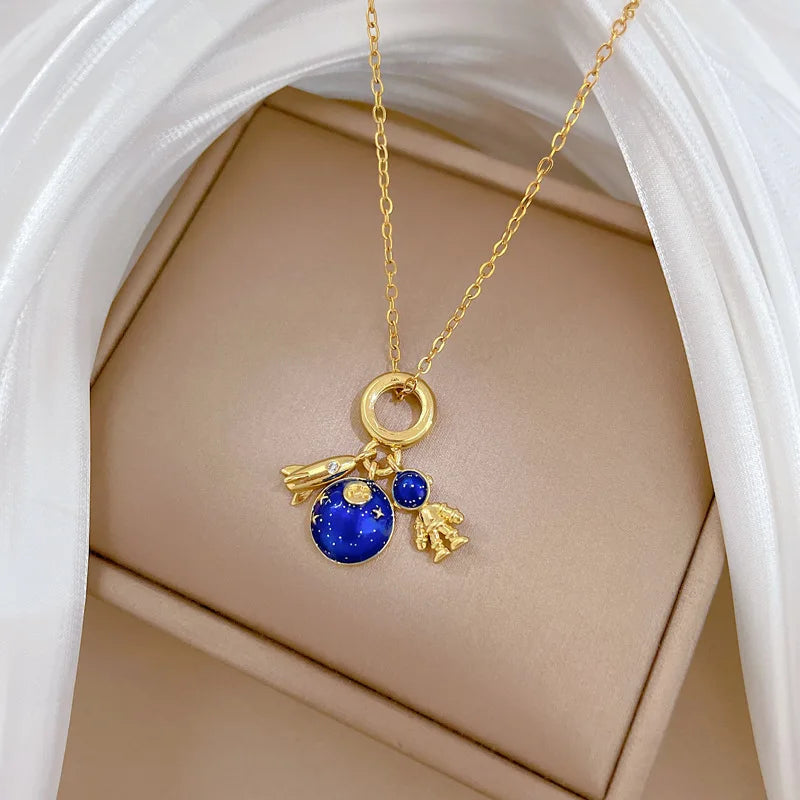 Licht Luxus Titan Stahl Stern Serie Halskette für Frauen Gold Farbe Planet Mond Astronaut Anhänger Halsketten Schmuck Geschenke