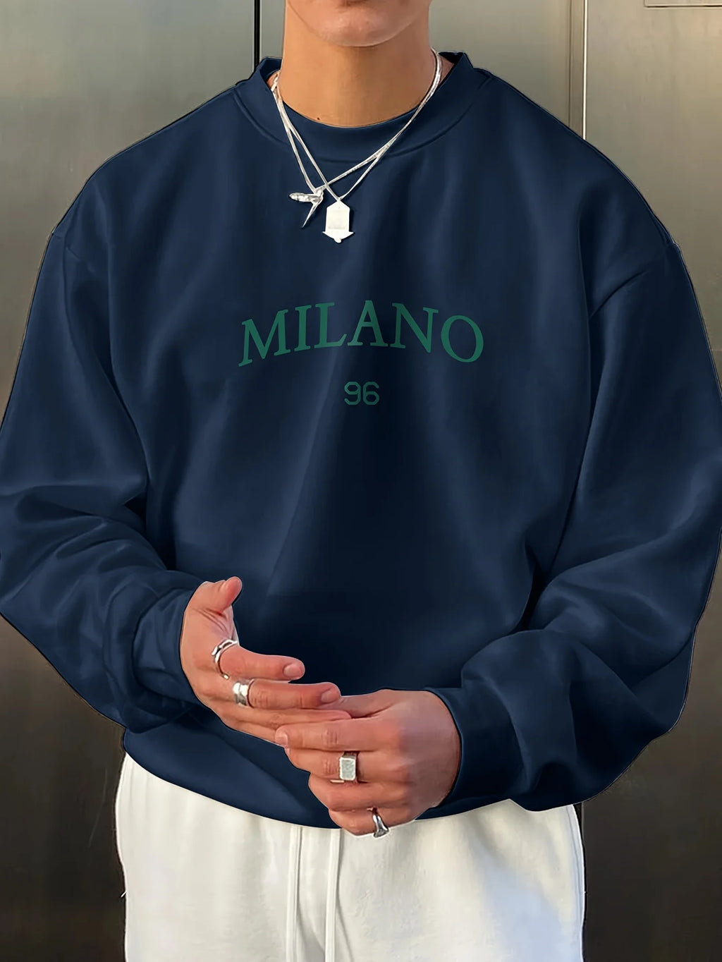 Men's autumn and winter fashionable casual loose MILANO 96 print fleece pullover long sleeved round neck sweatshirt