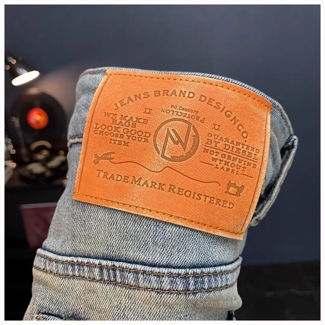 Jeans für Herren 2025, Frühling und Herbst, kleine zerrissene Jeans, Herren-Vintage-Hosen, trendige Marke, Harlan-Männerkleidung, Streetwear-Kleidung