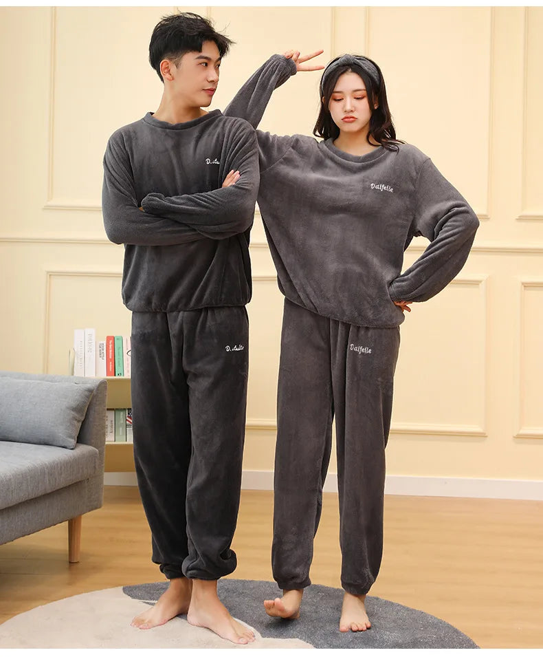 Verdickte Warme Männer Korallen Samt Pyjamas Herbst Winter Homewear Lange Ärmeln Lange Hosen Solide Weiche Nachtwäsche 2 Teile/satz Paar