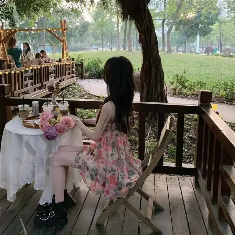 Elegantes, hoch tailliertes, schlankes, florales Tank kleid für Frauen im Frühling und Sommer im französischen Stil