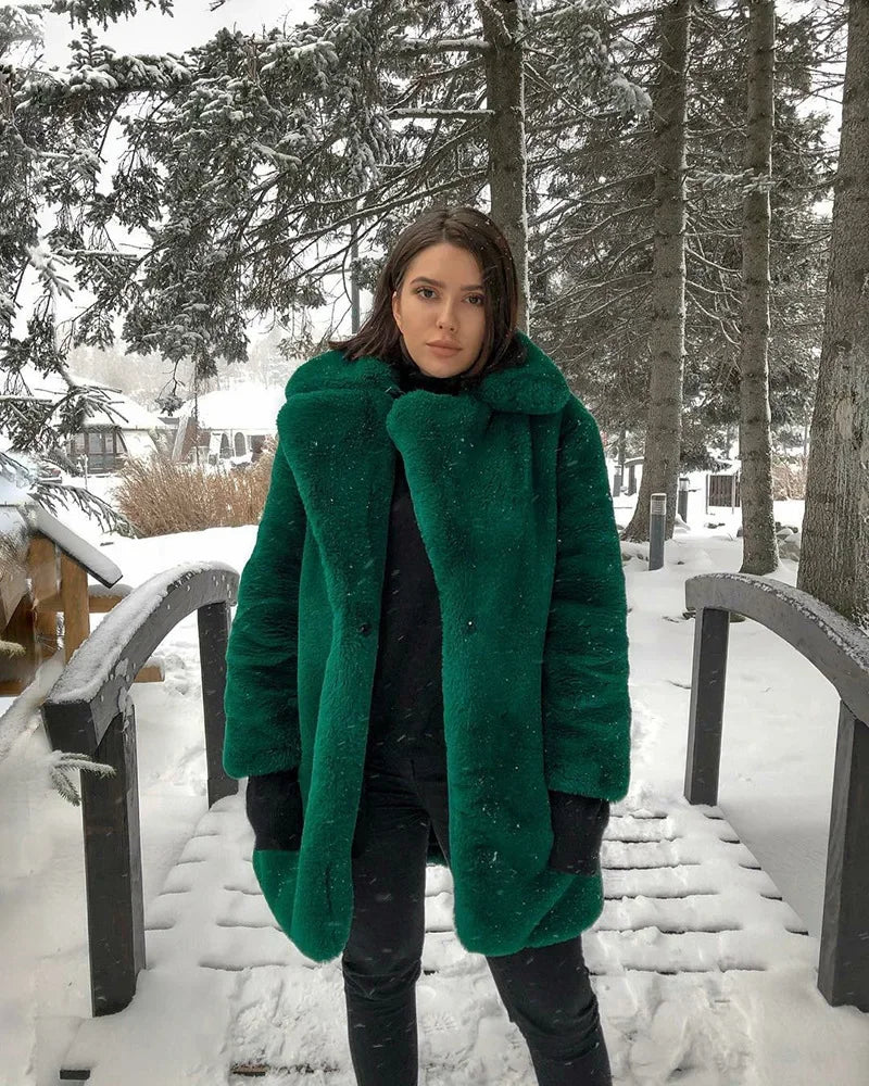 Mittellanger Kunstpelzmantel für Damen, Winter-Plüschjacke, Übergrößenmantel, flauschige Reversjacke, weibliche Oberbekleidung, flauschiges Oberteil