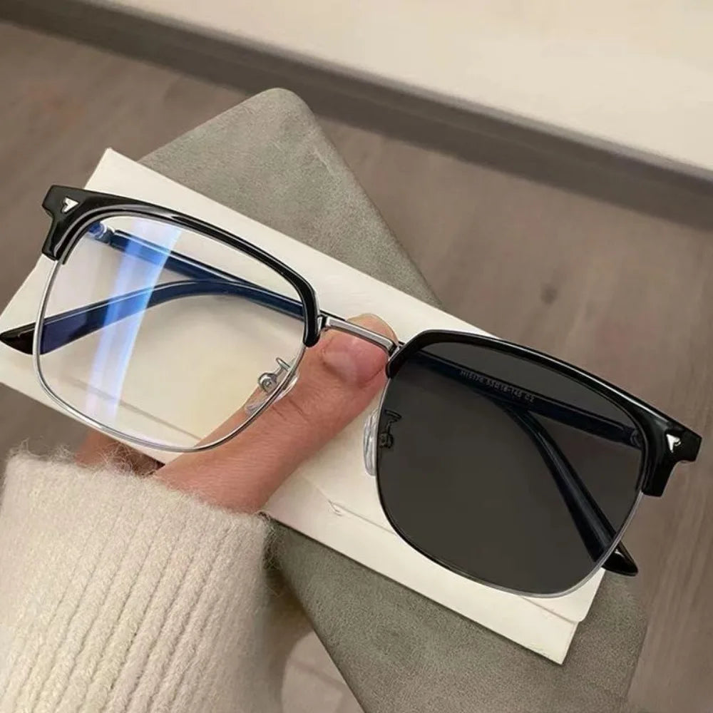Photochrome Anti-Strahlungs-Blaulicht-Brille, quadratische Metallrahmen-Computerbrille für Damen und Herren, austauschbare Linse