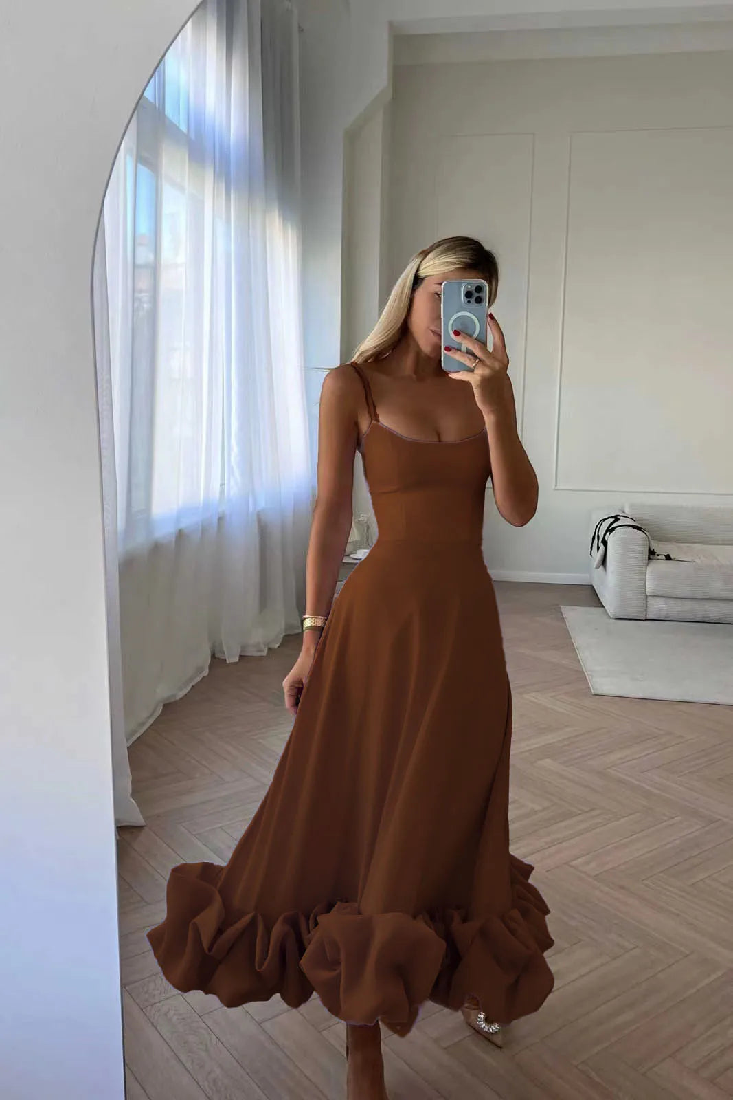 Elegante Rüschen solide Schlinge langes Kleid Frauen Riemen Taille Party Kleider Mode ärmellose rücken freie Strands chaukel Rock A-Linie Tutu