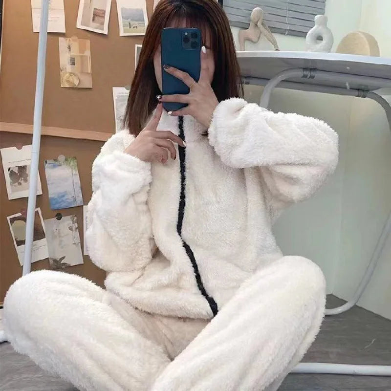 Neue Korallen Samt Hause Tragen Männer Koreanische Paare Pyjamas frauen Winter Gepolsterte Verdickte Strickjacke Kann Draußen Getragen Werden Einfache anzug