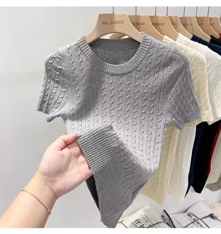 Zjaiss 2026 Sommer Koreanisches Retro Elegantes Textur-Kurzarm-Oberteil mit O-Ausschnitt und Zopfmuster für Damen – Weiches, lässiges, vielseitiges, dünnes T-Shirt