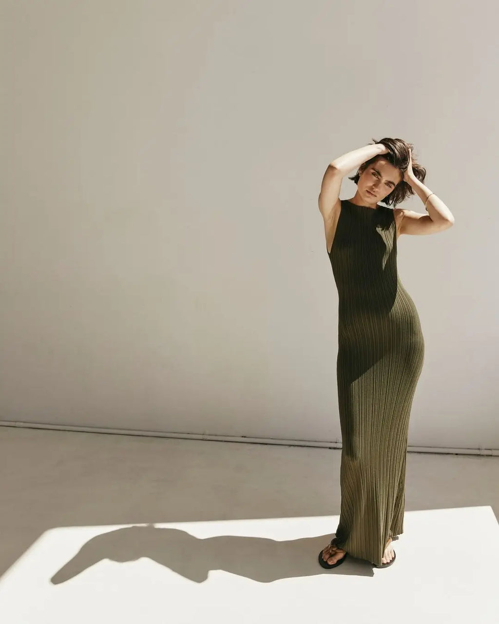 Baumwolle Gestrickte Streifen Kleider Für Frauen Einfarbig Ärmel O Neck Damen Party Langes Kleid 2025, Neue Casual Pendeln Vestidos