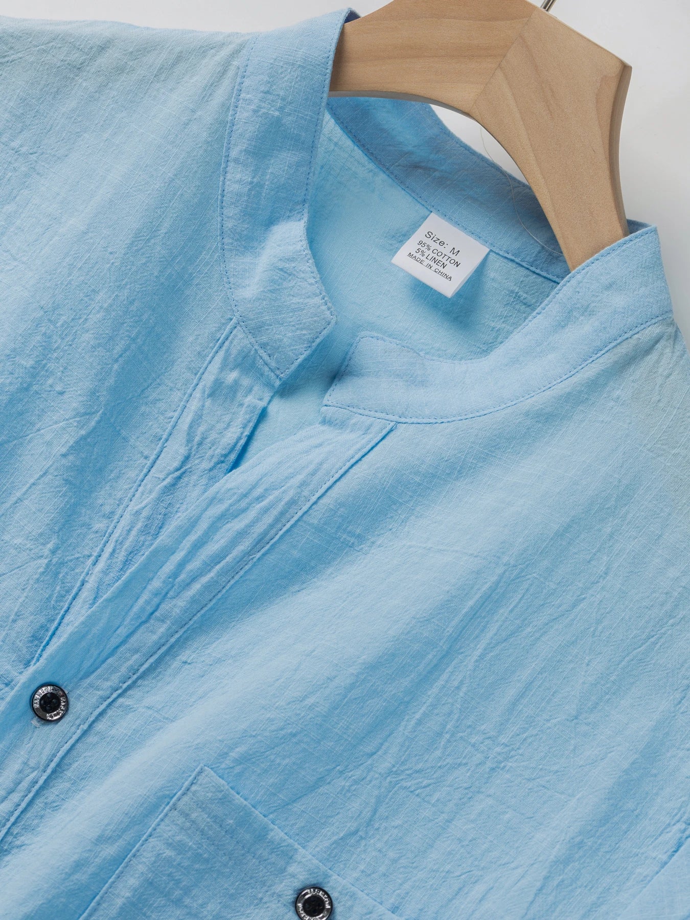 Herren-Kurzarmhemd aus Baumwollleinen mit Stehkragen und Knopfleiste mit halbem Knopfleiste – lässige Outdoor-Freizeitkleidung für Frühling und Sommer