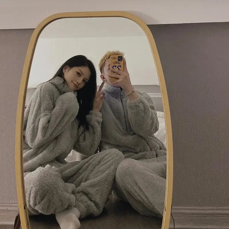 Neue Korallen Samt Hause Tragen Männer Koreanische Paare Pyjamas frauen Winter Gepolsterte Verdickte Strickjacke Kann Draußen Getragen Werden Einfache anzug