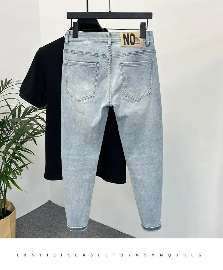 Jeans Herren Trendige Marke Helle Mode Jugend Freizeithosen Cowboy Einfache Ruffian Hübsche Schmal sitzende Röhrenjeans Männer