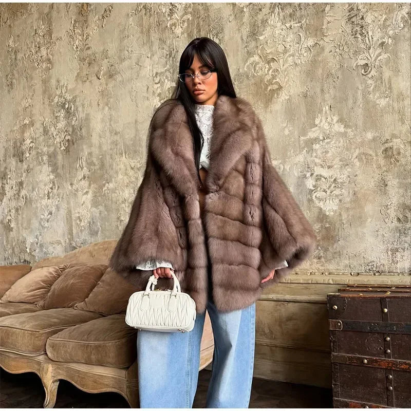 Brauner mittellanger Pelzmantel für Damen, Revers, versteckter Knopf, lockere, elegante Oberbekleidung, 2025, modischer Bürodame, Pendelmantel, Neu