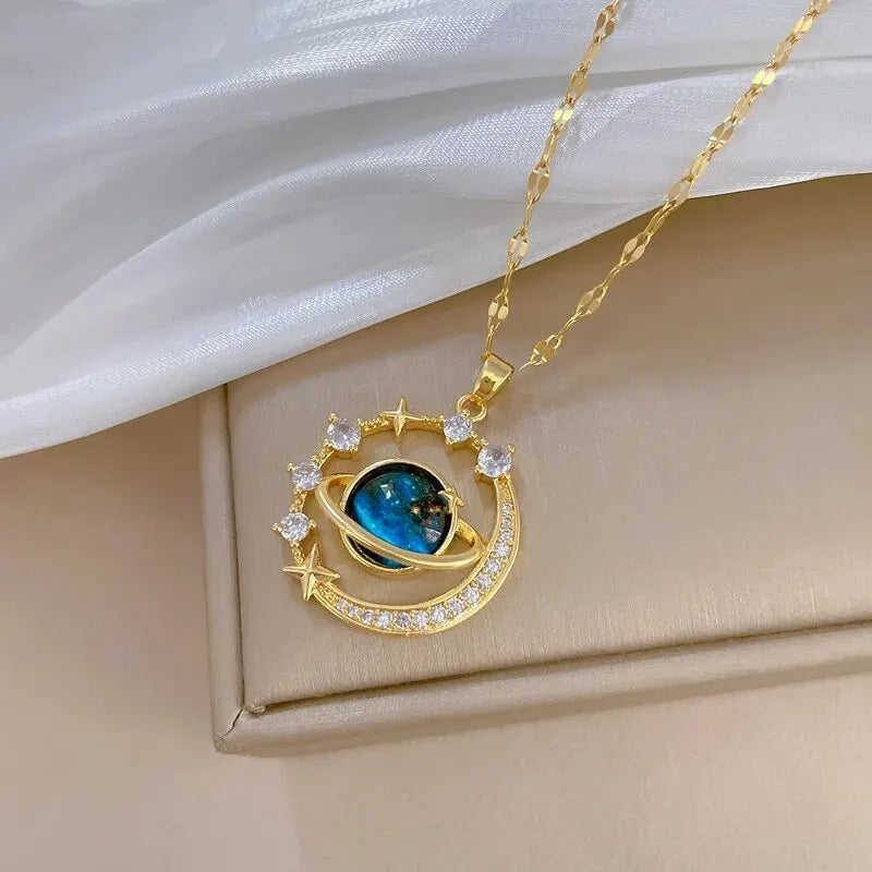 Licht Luxus Titan Stahl Stern Serie Halskette für Frauen Gold Farbe Planet Mond Astronaut Anhänger Halsketten Schmuck Geschenke