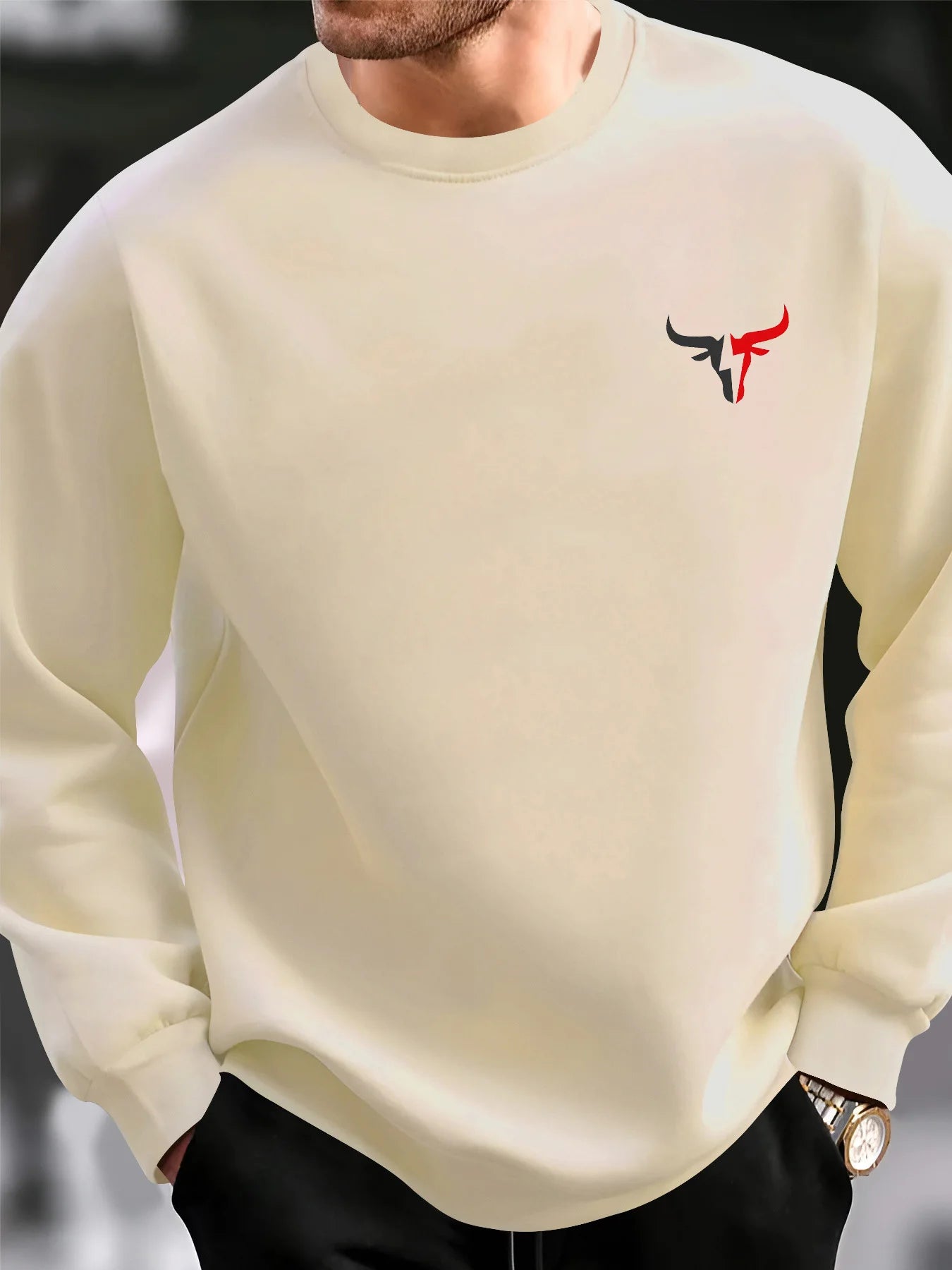 Men's autumn and winter fashionable casual loose bull graphic printed long sleeved round neck sweatshirt