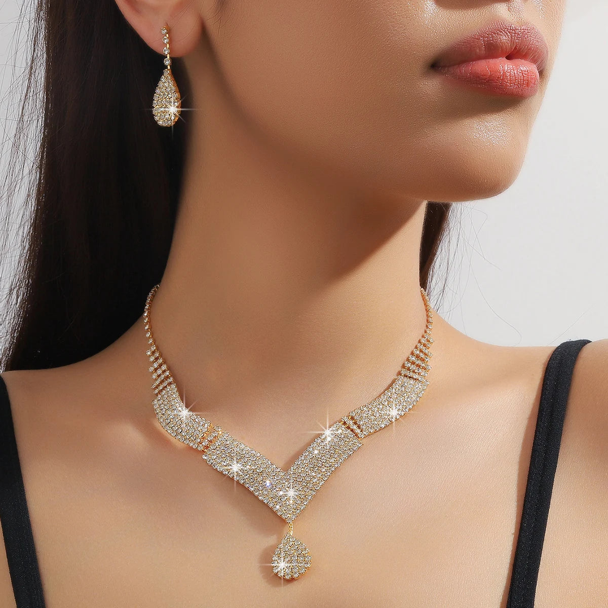 3 Stück modische Strasssteine, Wassertropfen, Halsketten, Ohrringe, Schmucksets, Damen-Hochzeitsaccessoires