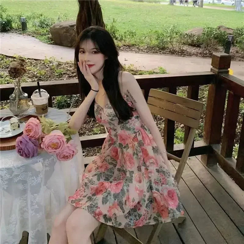 Elegantes, hoch tailliertes, schlankes, florales Tank kleid für Frauen im Frühling und Sommer im französischen Stil