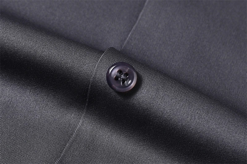 Neues, langärmliges, einfarbiges Business-Casual-Hemd für Herren, knitterfrei, knitterfrei, bequem, vielseitiges Oberteil für die ganze Saison