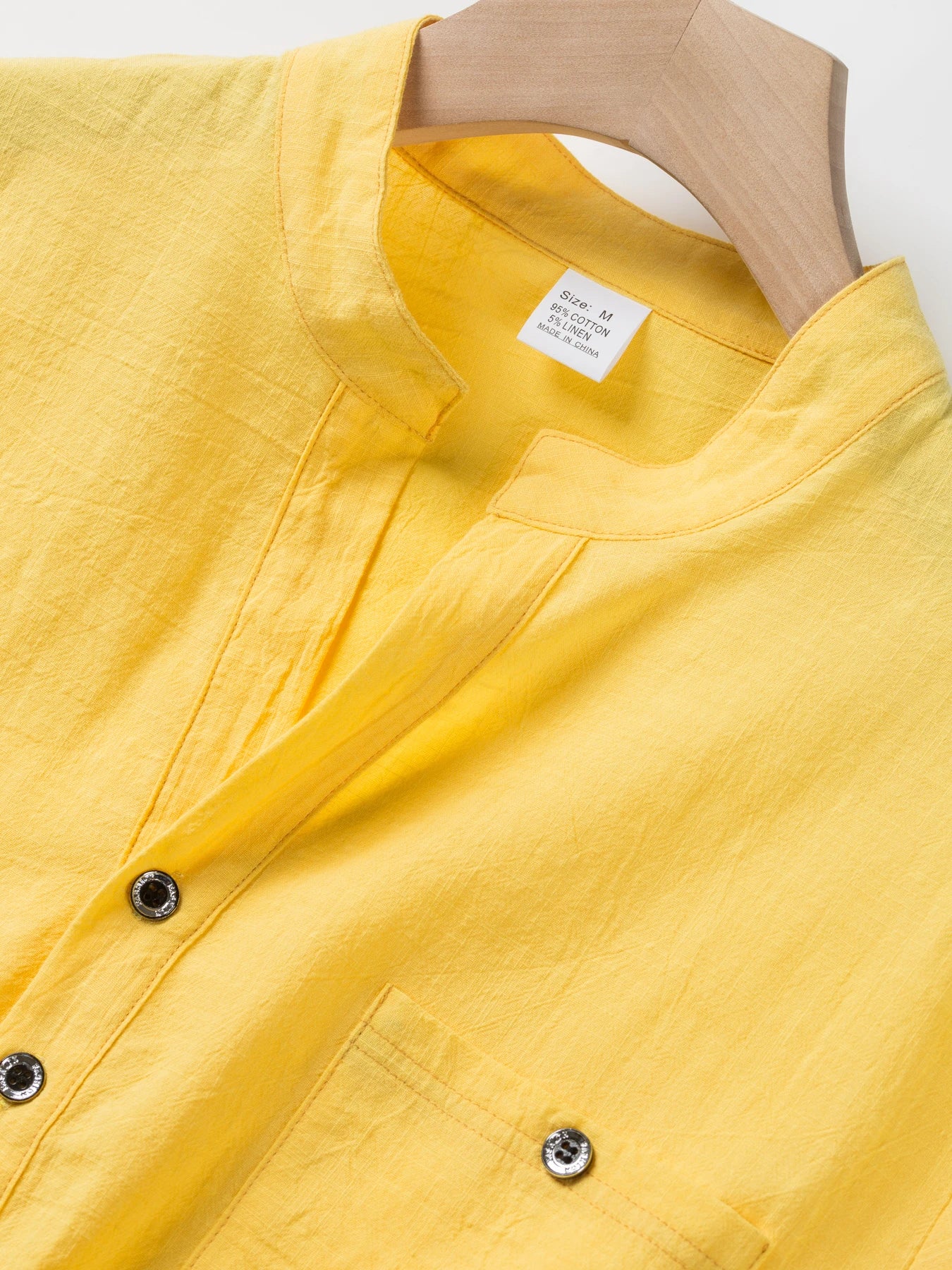 Herren-Kurzarmhemd aus Baumwollleinen mit Stehkragen und Knopfleiste mit halbem Knopfleiste – lässige Outdoor-Freizeitkleidung für Frühling und Sommer