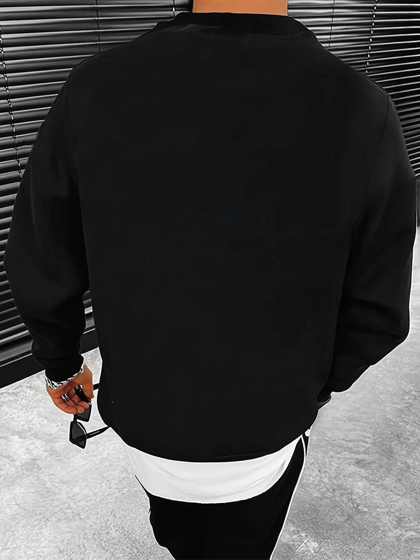 Men's autumn and winter fashionable casual loose retro 1973 graphic printed long sleeved round neck sweatshirt
