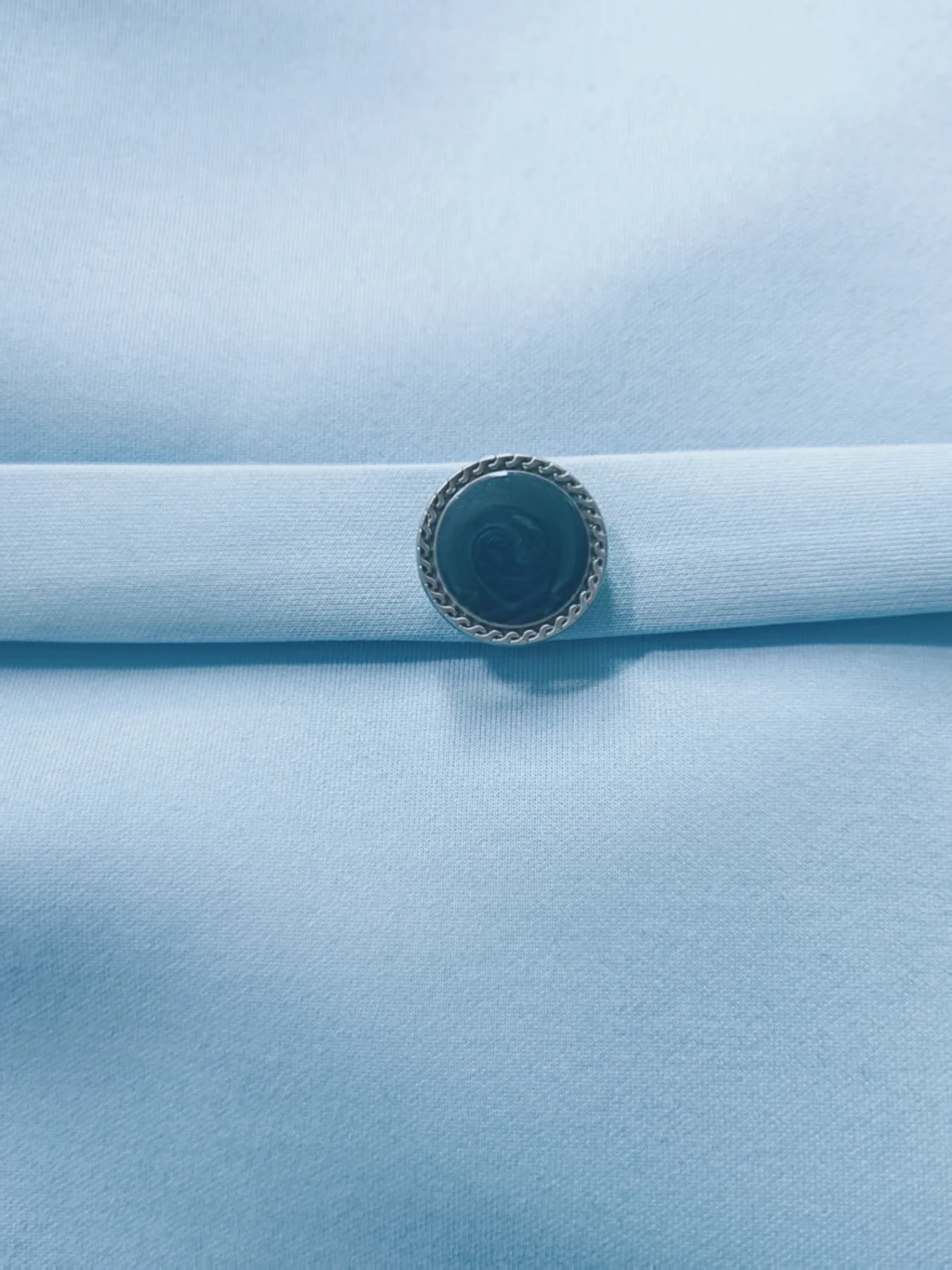 Elegantes, einfarbiges Pendelparty-Kleid mit Umlegekragen, U-Boot-Ausschnitt hinten, V-Ausschnitt, Gürtel und mittellangen Ärmeln
