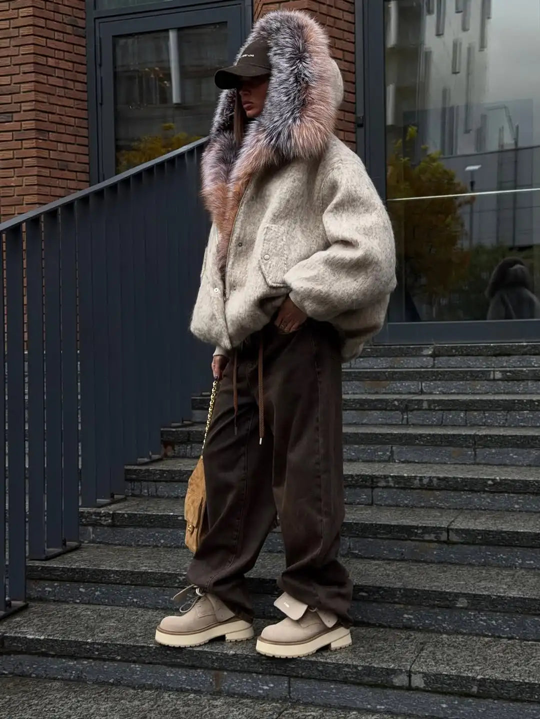 Gefärbter Pelzkragen, kurze Wolljacke für Damen, modisch, Revers, volle Ärmel, einreihig, Patchwork, lose Jacken, 2025, Winter-Outwear