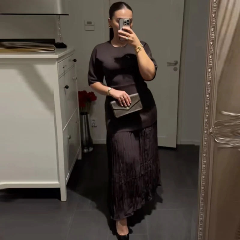 HXAO Damenkleider, braunes Plisseekleid, Sommer 2022, elegant, gestrickt, kurzärmelig, Vestidos, schick, Patchwork, O-Ausschnitt, Urlaubskleider