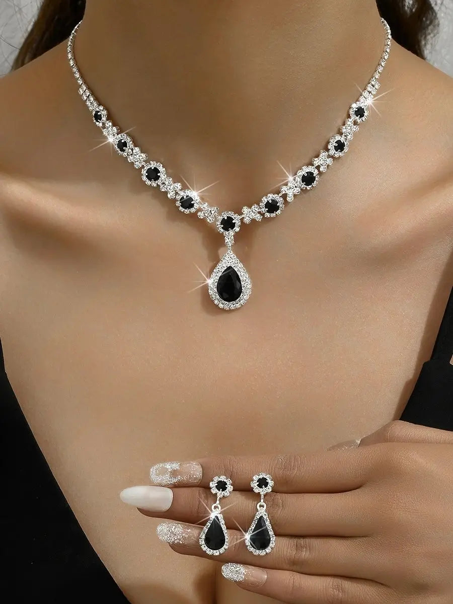 3-teiliges Damen-Set mit Kristalltröpfchen-Halskette und Ohrringen für Hochzeits- und Abendkleid-Accessoires