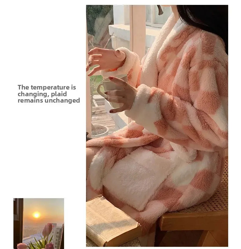 Verdickte Korallen Fleece Robe frauen V-ausschnitt Gürtel Langarm Mid-länge Süße Stil Warme Hause Kleidung Winter Saison