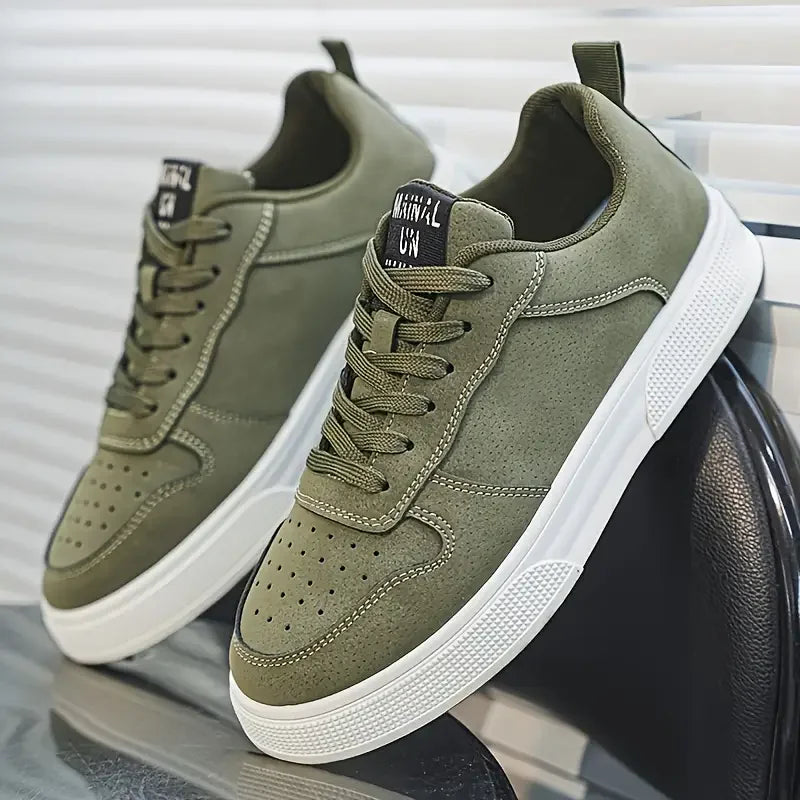 1 Paar Sportliche Freizeitschuhe zum Skateboarden, bequem und modisch, mit einem eng anliegenden Obermaterial, das sich dem Fuß anpasst und rutschfest ist.