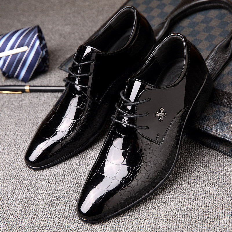 Oxford shoes for men luxury patent leather wedding shoes office slip on men work shoe New Pointed Toe derbies sapatos masculinos