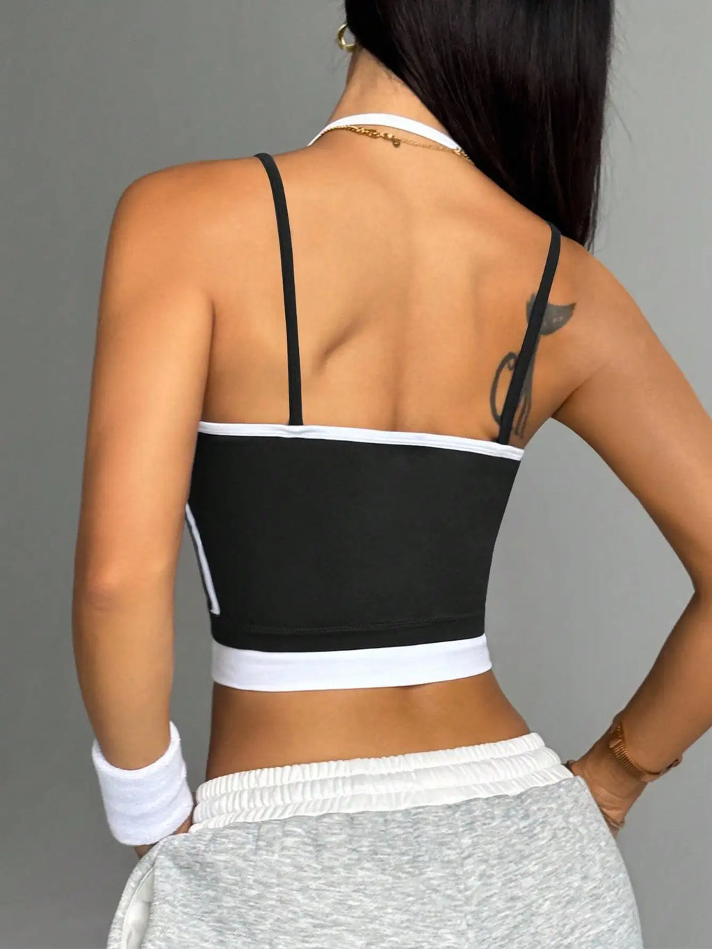 Farbblockierender, nicht aus Stahl gefertigter Ring, schöne Sportweste für Damen-Outdoor-Bekleidung, Fitness-Laufen, stoßdämpfende Raffung, s