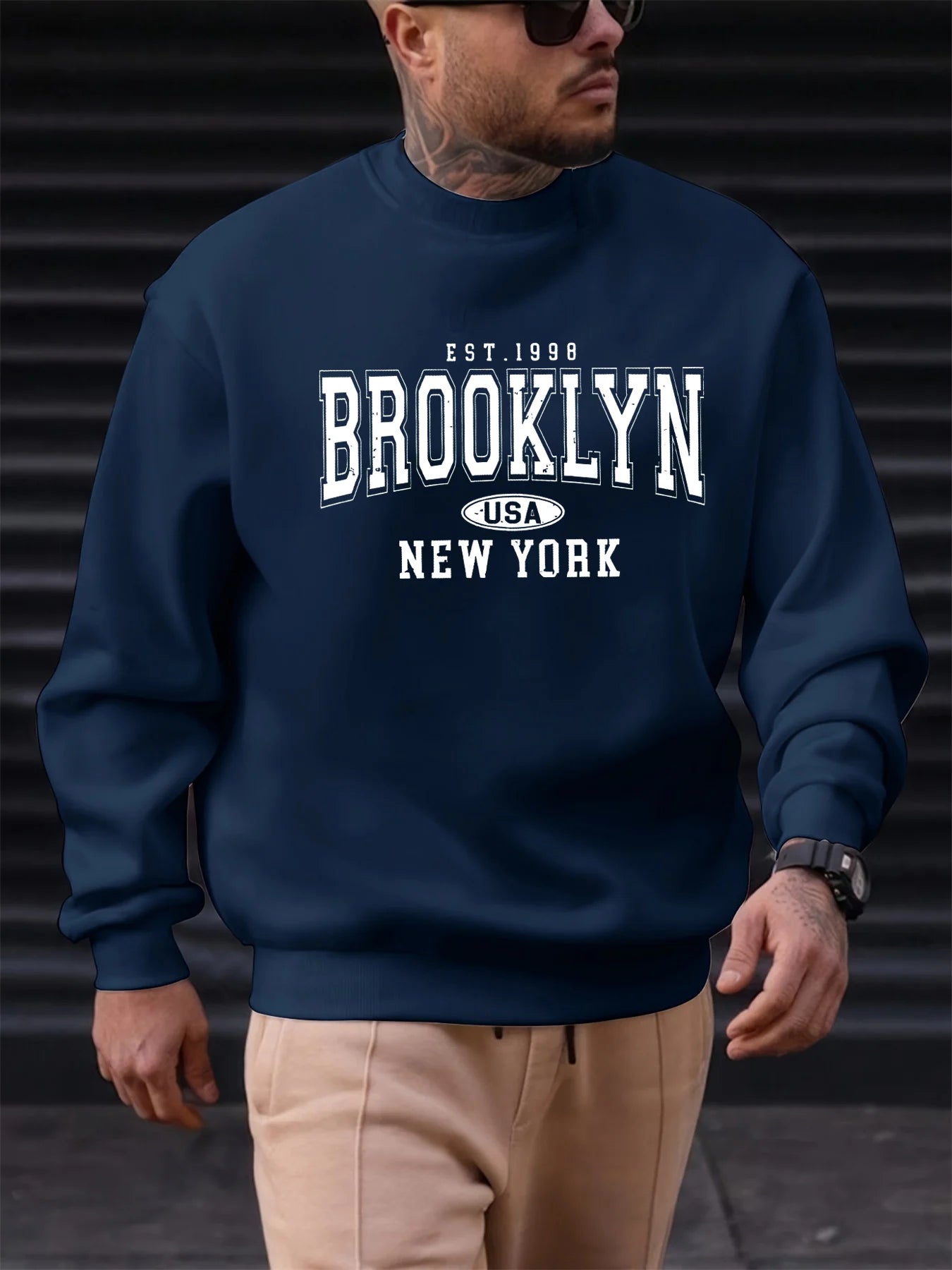 Men's autumn and winter fashionable casual loose Brooklyn letter pattern printed long sleeved round neck sweatshirt