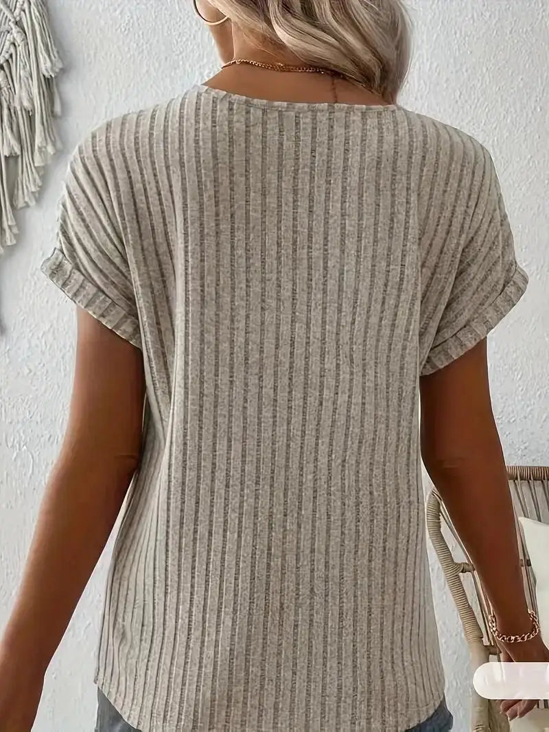 Frühling/Sommer neues einfarbiges geripptes Oberteil mit V-Ausschnitt und Knopfverzierung, elegantes T-Shirt für Damen S-2XL