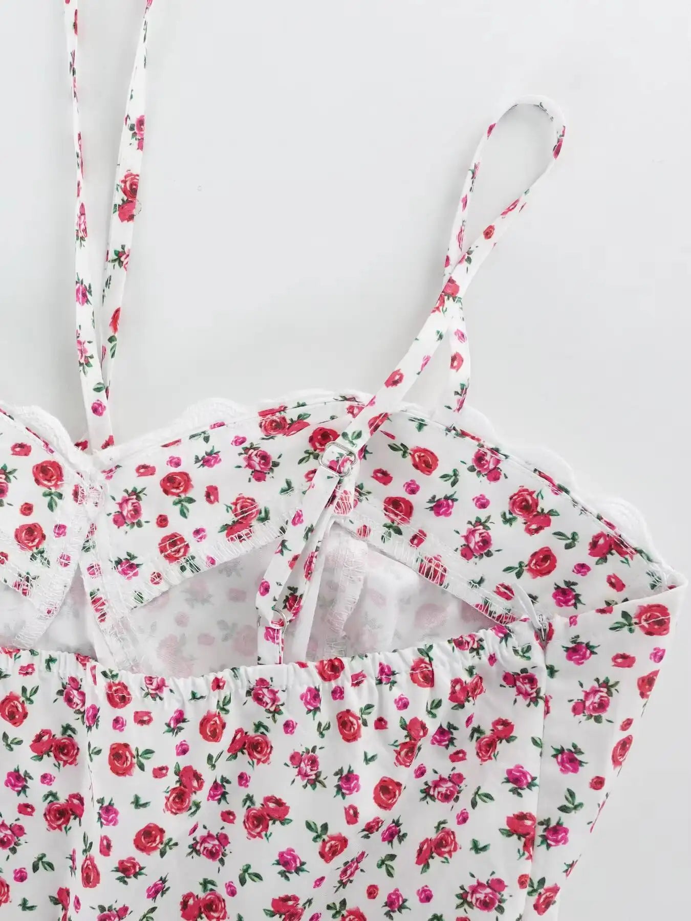 Mini-Kleid für Frühling und Sommer, Damen, Blumenmuster, Spitzenbesatz, Spaghettiträger, ausgestelltes, lässiges, romantisches Kleid für Dates, Urlaub und Strand