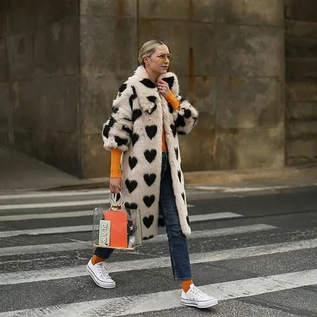 Winter Fashion Week Mode Lange Liebe Herz Muster Hohe Qualität Faux Fuchs Pelzmantel Frauen Jacke