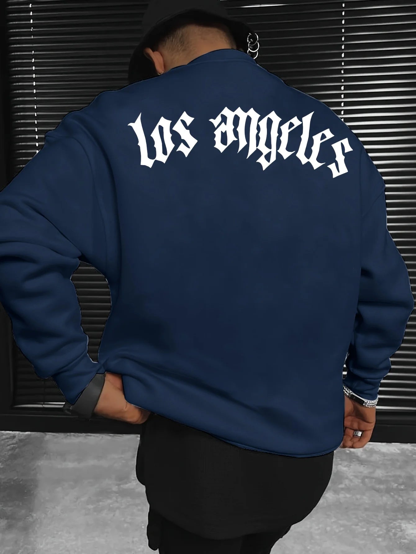 Men's autumn and winter fashionable casual loose Los Angeles letter print fleece pullover long sleeved round neck sweatshirt