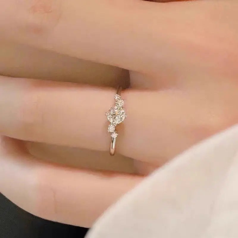 18K Weißgold und Platin PT950 1 Karat Moissanit-Ring für Damen, Vier-Krallen-Galaxie-Stern-Verlobungsring als Geschenk für die Freundin.