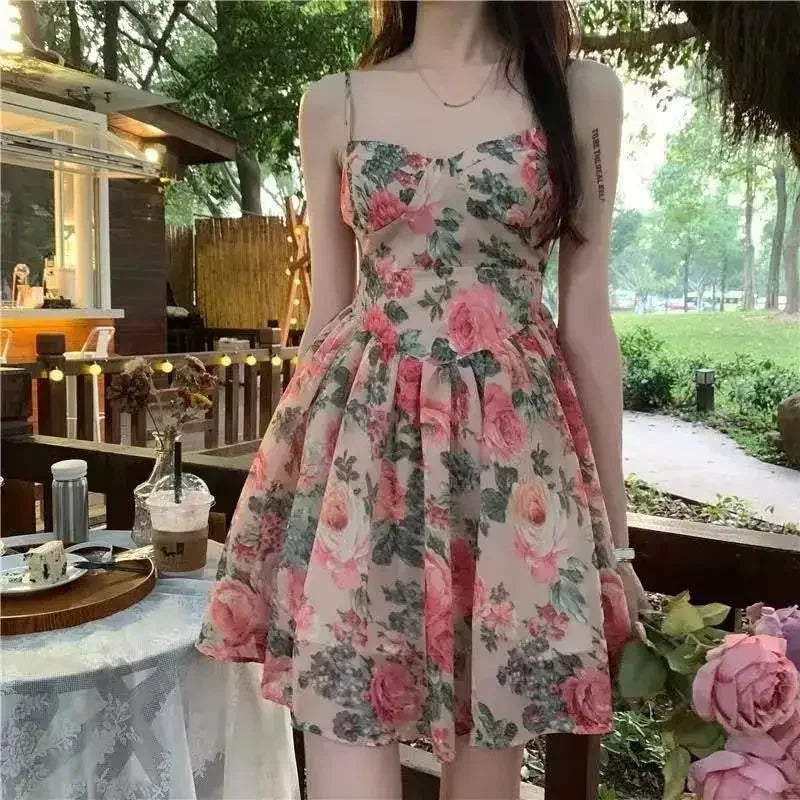 Elegantes, hoch tailliertes, schlankes, florales Tank kleid für Frauen im Frühling und Sommer im französischen Stil