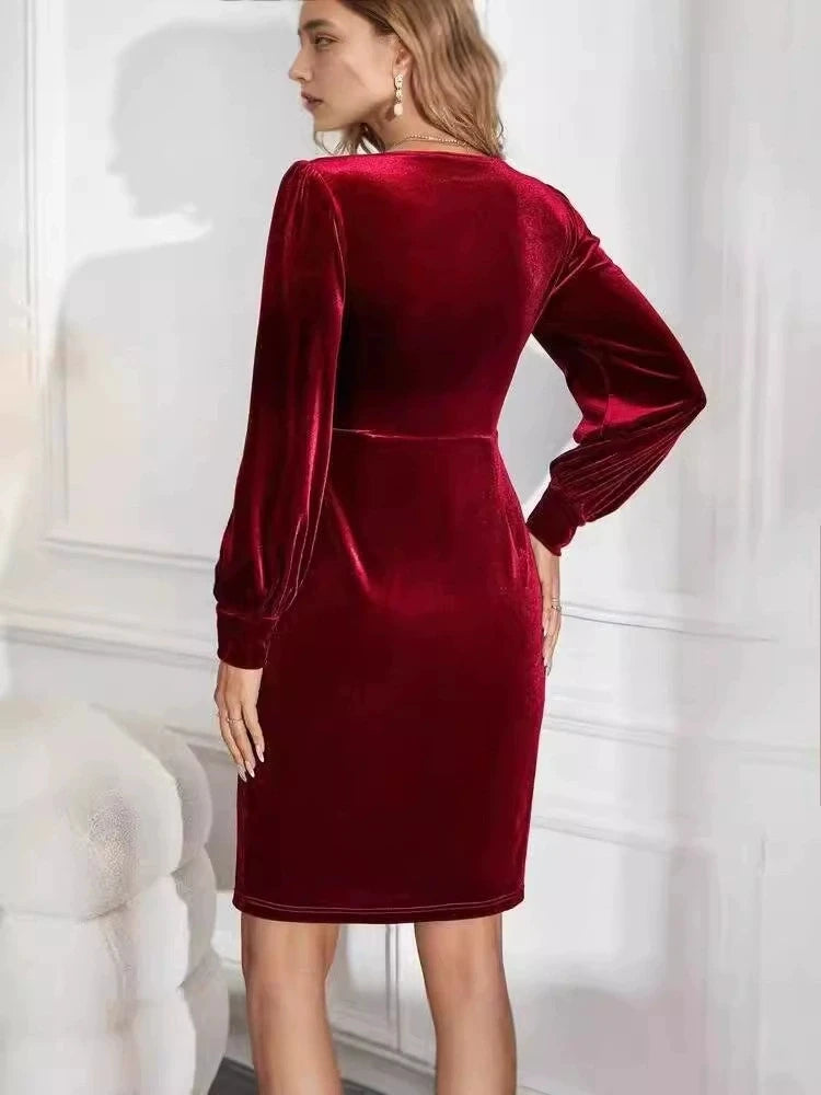 2025 Herbst/Winter Neue Stil Split Slim Fit Lamm Bein Ärmel Quadratischen Hals Elegante Velour Langarm Kleid