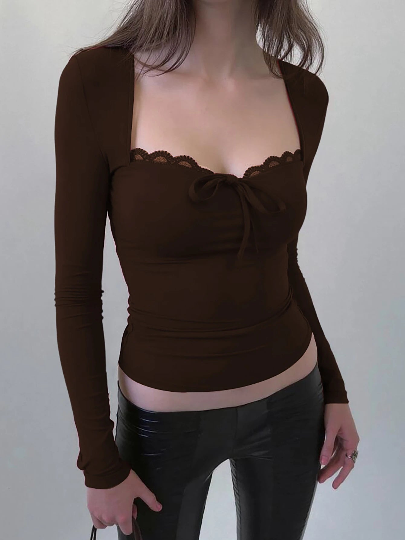 Dulzura 2025 Herbst Neueste Mode Sexy Quadrat Kragen Langarm Schlank Spitze Up Spitze Rüschen Patchwork T-Shirt Party Club Kleidung