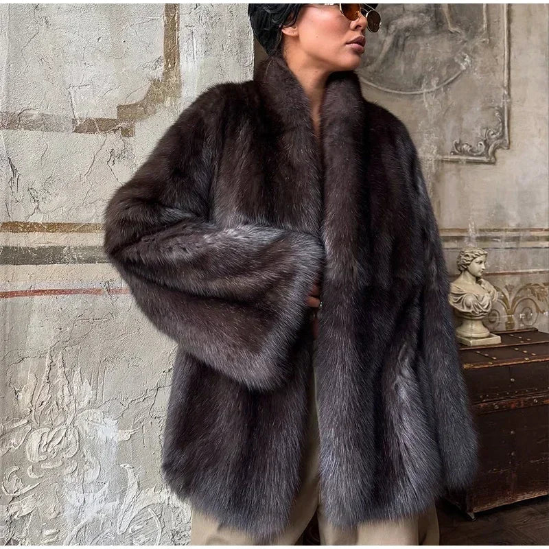 Brauner mittellanger Pelzmantel für Damen, Revers, versteckter Knopf, lockere, elegante Oberbekleidung, 2025, modischer Bürodame, Pendelmantel, Neu