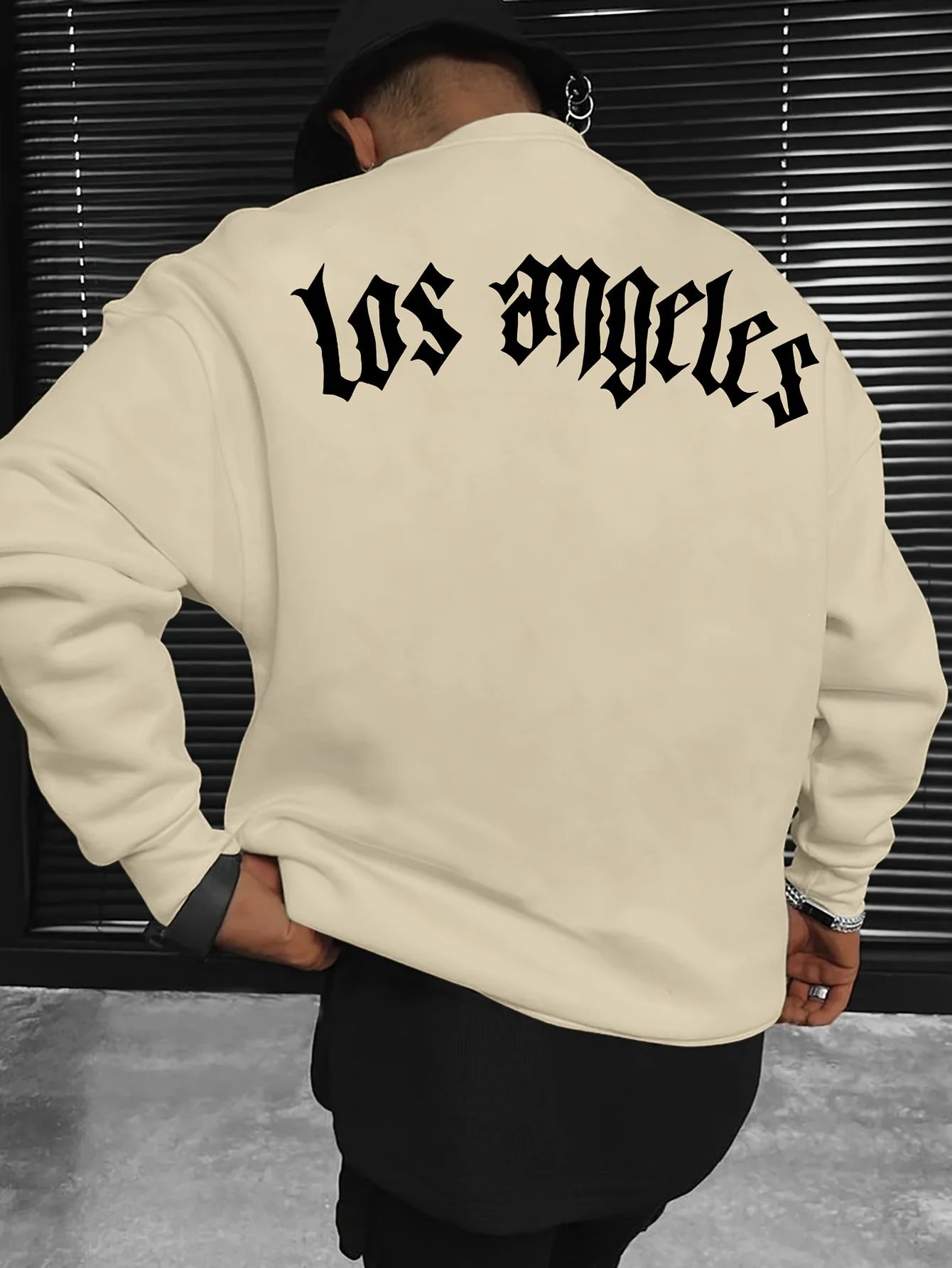 Men's autumn and winter fashionable casual loose Los Angeles letter print fleece pullover long sleeved round neck sweatshirt