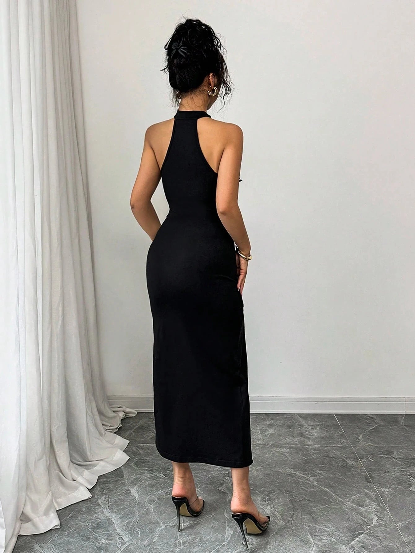 Midi-Kleid Frühling Sommer Damen Schwarzes Spitzenkleid mit Neckholder Ärmellos Geschlitzt Bodycon Sexy Party Club Cocktailkleid